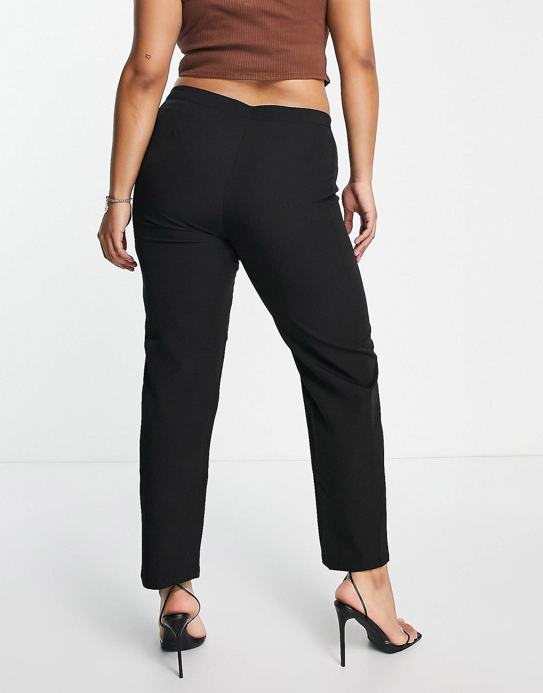Hero Tailored Trousers In Black